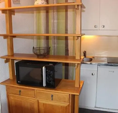 Roche Blanche - Pour 2 Personnes Avec Balcon Expose Sud Ouest En Centre Station Mae-7811 *